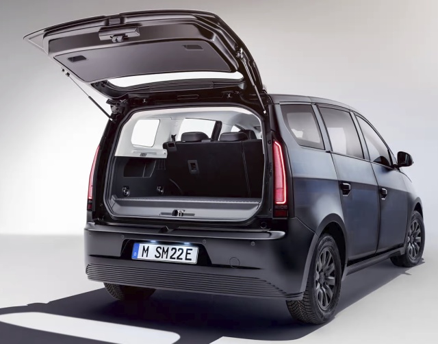 Sono Sion, solární auto za 30 tisíc EUR, má produkční verzi