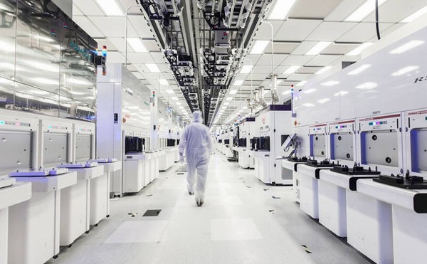 GlobalFoundries ignorují 10nm FinFET a skočí rovnou na 7 nm