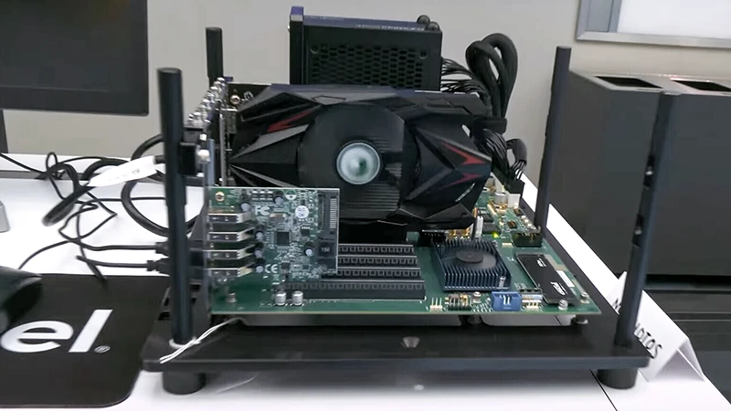 Intel ukázal funkční ARM procesor vyrobený pomocí procesu 18A