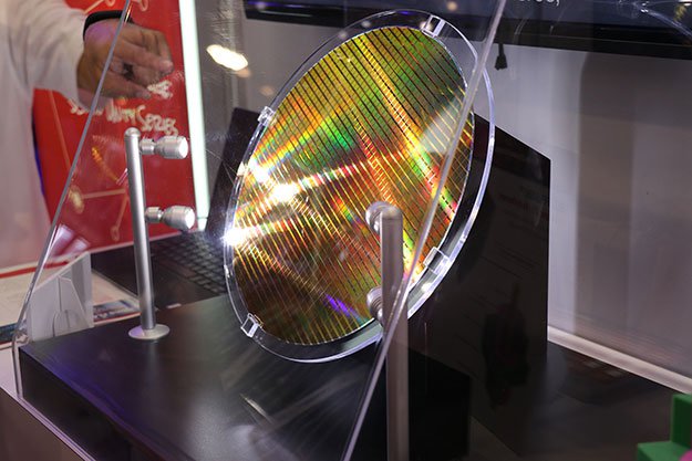 Toshiba předvedla 64vrstvé BiCS 3D NAND