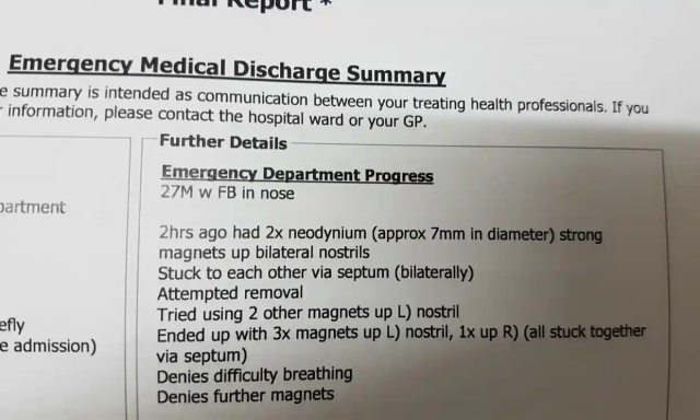 Astrofyzik vymýšlel varovací systém pro boj s pandemií, skončil s magnety v nose