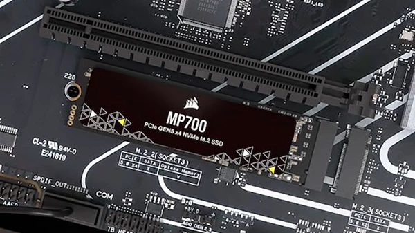 Corsair uvedl PCIe 5.0 SSD MP700, dosahuje rychlosti až 10GB/s