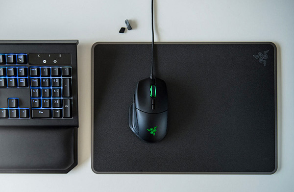 Razer uvedl herní myš Basilisk s 16.000dpi snímačem