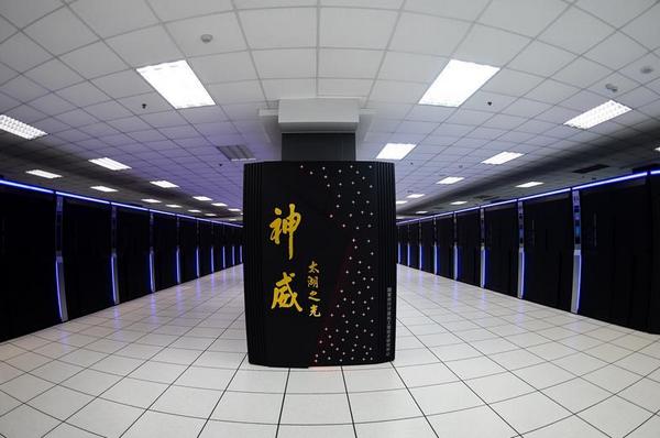 Čína na letošek chystá prototyp superpočítače pro výkon 1 EXAFLOP