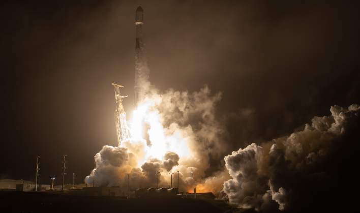 NASA DART odstartovala, jak vrazí do asteroidu?