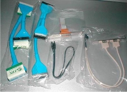 EPoX 8K9A2+: VIA Apollo KT400 stále žije