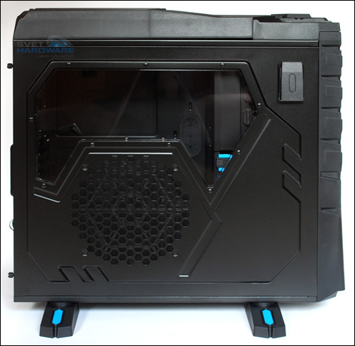 Thermaltake Chaser MK-1: herní velikán