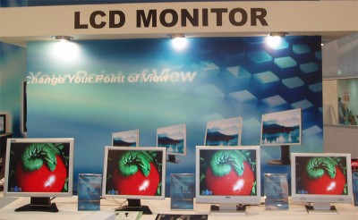 Computex 2005: SAMPO žije!