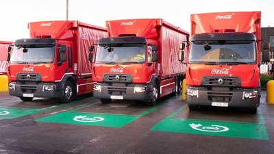 Coca-Cola poráží Pepsi: její elektrické trucky Renault už jezdí, na Teslu se čeká