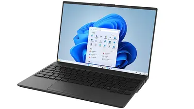 Fujitsu má jen 634 gramů vážící 14" notebook FMV Zero WU5/J3, šetřilo se nejen na baterce