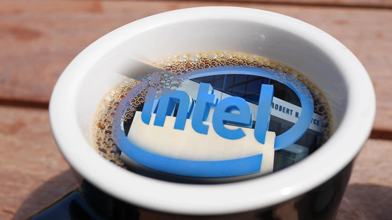 Intel šetří a ruší zaměstnanecké výhody, přepískl to a vrací kafe a čaj zdarma