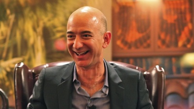 Jeff Bezos chce také většinu svého majetku věnovat na dobročinnost