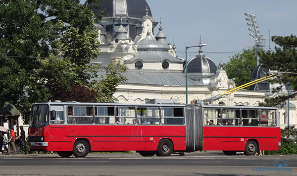 Ikarus 280T