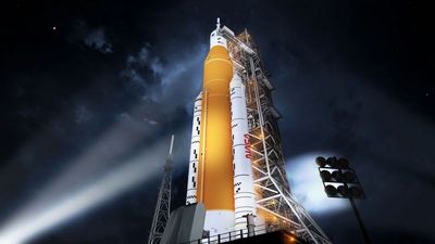 NASA opět schová raketu SLS, mise Artemis I se zřejmě odloží