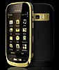 Nokia Oro - telefon z kůže, zlata a safíru