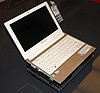 Packard Bell představuje 10palcový notebook dot S4