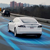 Plně autonomní Tesla bude už v roce 2020, tvrdí Musk