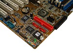 Asus A8V Deluxe - SATA a okolí