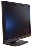 Boční pohled 2 na monitor F-419