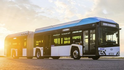 Solaris věří i vodíku, představil vodíkový autobus Urbino 18 Hydrogen