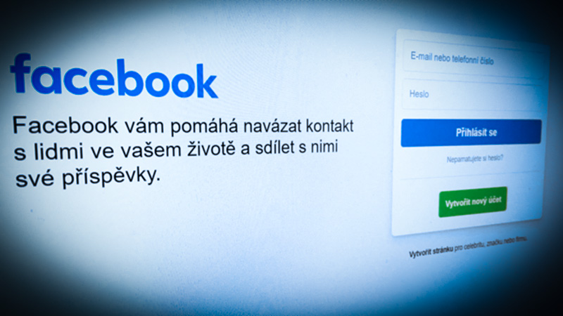 Soukromí jen pro bohaté? Předplatné Facebooku o "nesledování" může jít k soudu