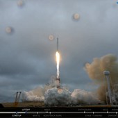 SpaceX má za sebou další úspěšný start, Falcon 9 se opět vrátil