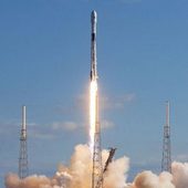 SpaceX vypustilo další kopu Starlinků, Musk už slibuje betaverzi služby