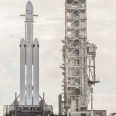 Start i test Falconu Heavy byl odložen kvůli rozpočtovému provizoriu