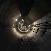 Tunel Elona Muska pod Los Angeles už má 150 metrů